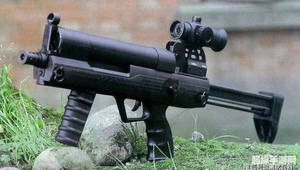弹药专家用什么武器